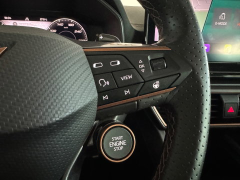 CUPRA Formentor 1.4 e-Hybrid VZ Performance Pano|ACC|360 Camera|Lane Assist