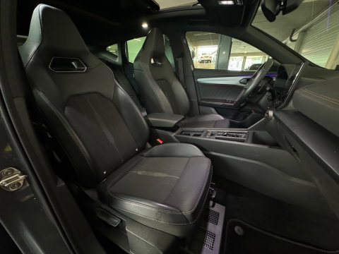 CUPRA Formentor 1.4 e-Hybrid VZ Performance Pano|ACC|360 Camera|Lane Assist