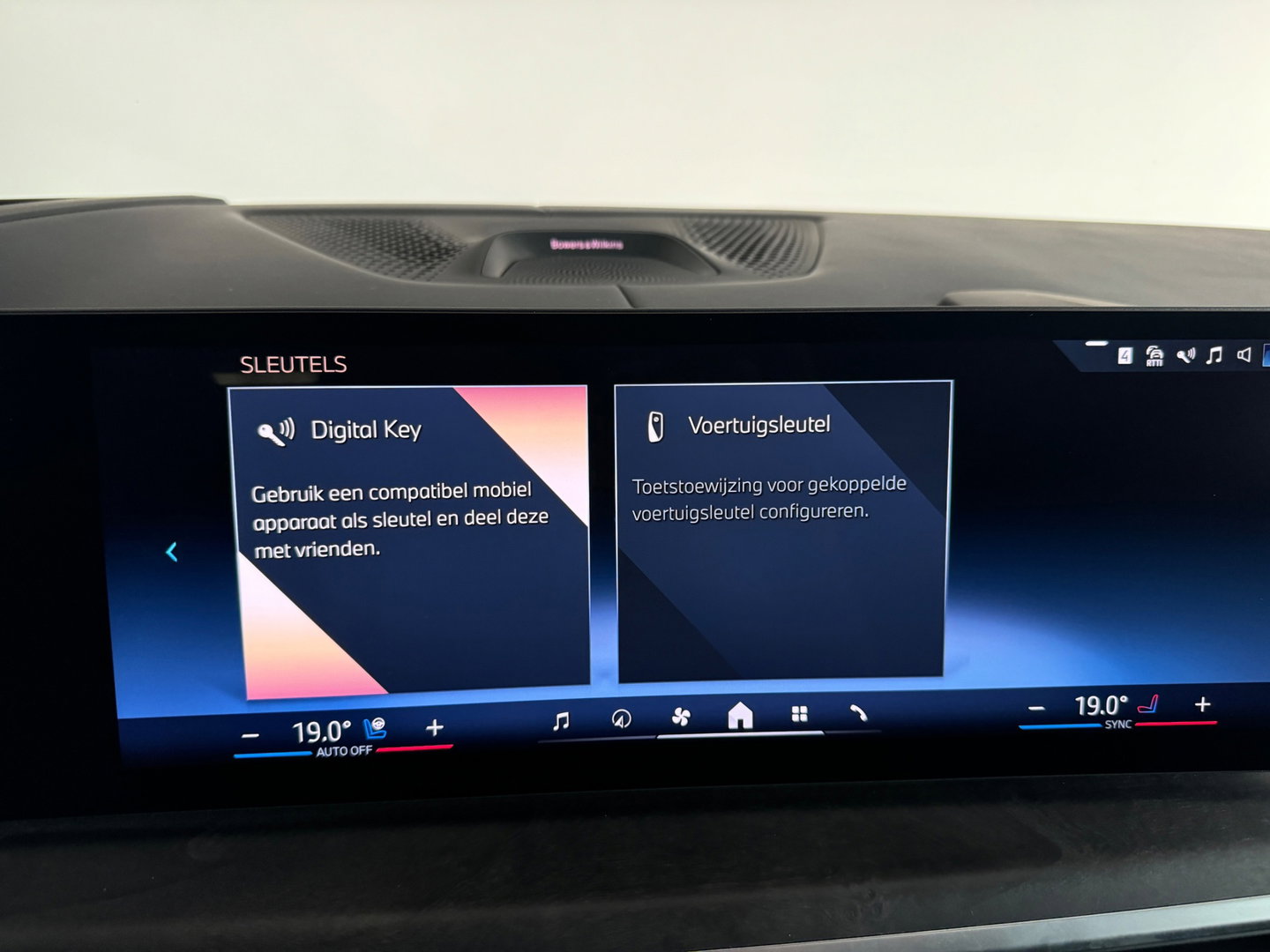 BMW X5 XDrive50e M-Sport Pano|Trekhaak|M-Seat|Sky Lounge