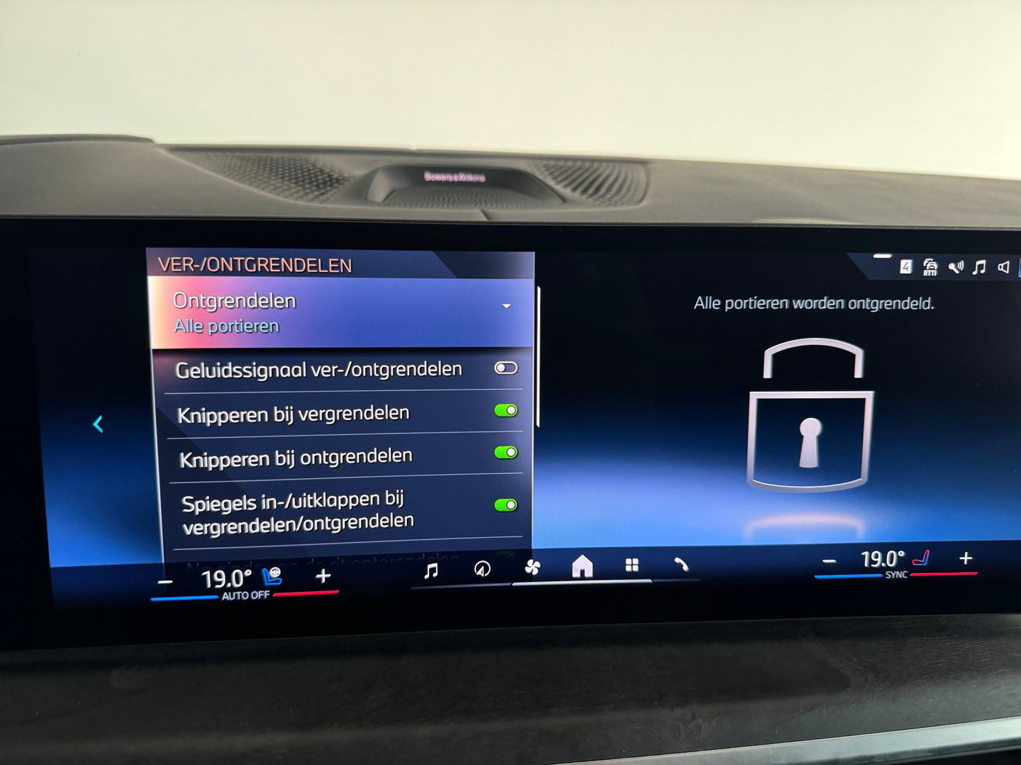 BMW X5 XDrive50e M-Sport Pano|Trekhaak|M-Seat|Sky Lounge
