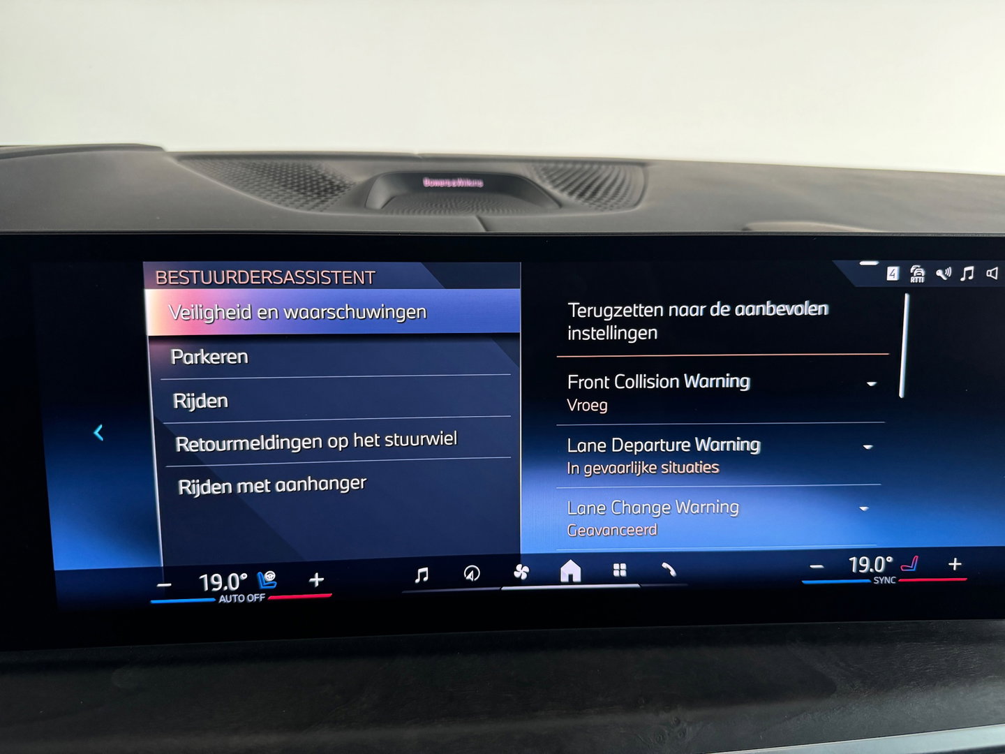 BMW X5 XDrive50e M-Sport Pano|Trekhaak|M-Seat|Sky Lounge
