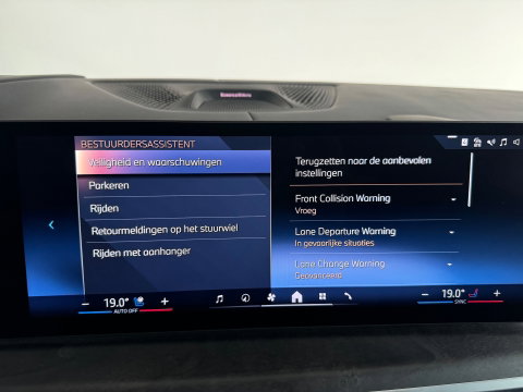 BMW X5 XDrive50e M-Sport Pano|Trekhaak|M-Seat|Sky Lounge