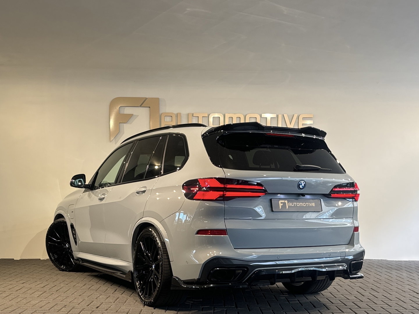 BMW X5 XDrive50e M-Sport Pano|Trekhaak|M-Seat|Sky Lounge