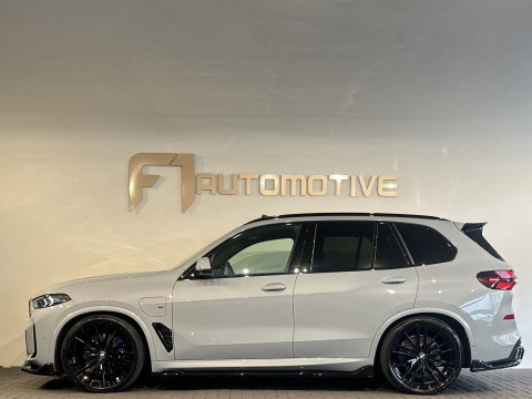 BMW X5 XDrive50e M-Sport Pano|Trekhaak|M-Seat|Sky Lounge