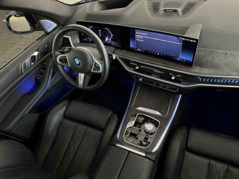 BMW X5 XDrive50e M-Sport Pano|Trekhaak|M-Seat|Sky Lounge