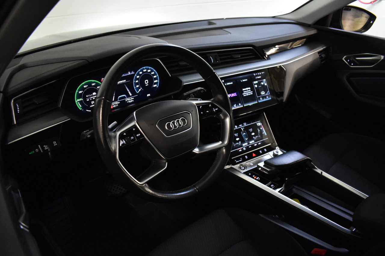 Audi e-tron