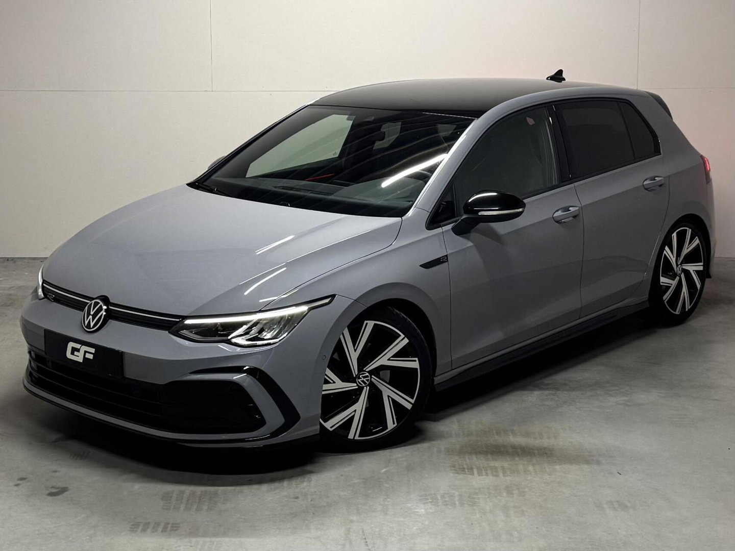 Volkswagen Golf 1.5 eTSI R-Line Sfeer Virtual CarPlay Camera Stoelver.