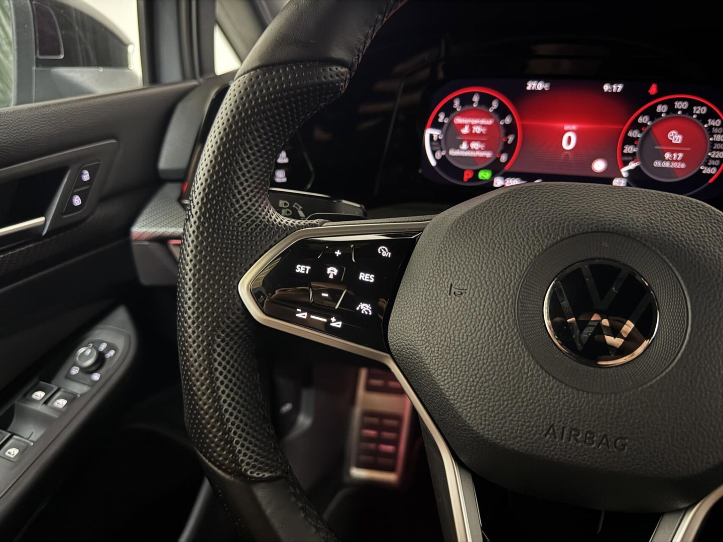 Volkswagen Golf 1.5 eTSI R-Line Sfeer Virtual CarPlay Camera Stoelver.