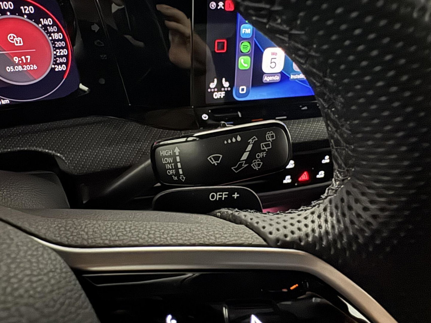 Volkswagen Golf 1.5 eTSI R-Line Sfeer Virtual CarPlay Camera Stoelver.