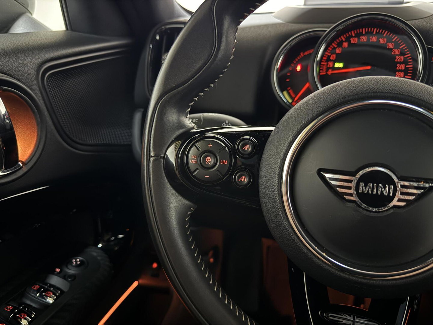 MINI Countryman 1.5 Cooper S E ALL4 Pano CarPlay ACC Sfeer NAP