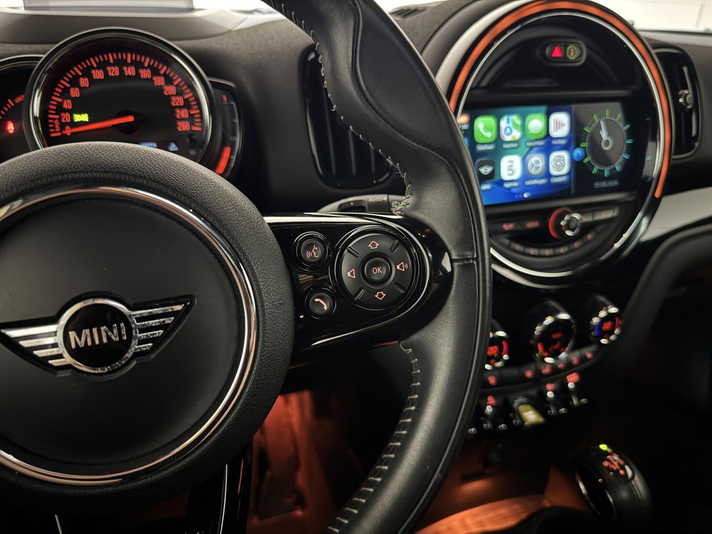 MINI Countryman 1.5 Cooper S E ALL4 Pano CarPlay ACC Sfeer NAP