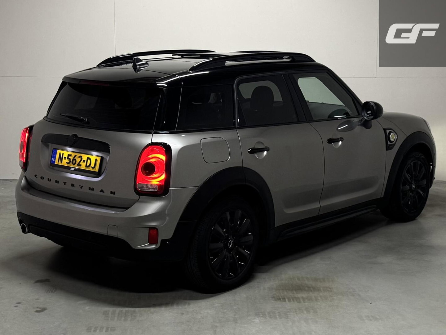 MINI Countryman 1.5 Cooper S E ALL4 Pano CarPlay ACC Sfeer NAP