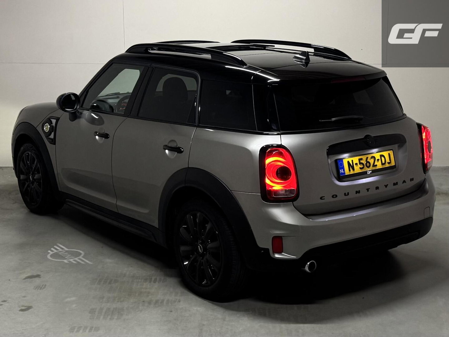 MINI Countryman 1.5 Cooper S E ALL4 Pano CarPlay ACC Sfeer NAP