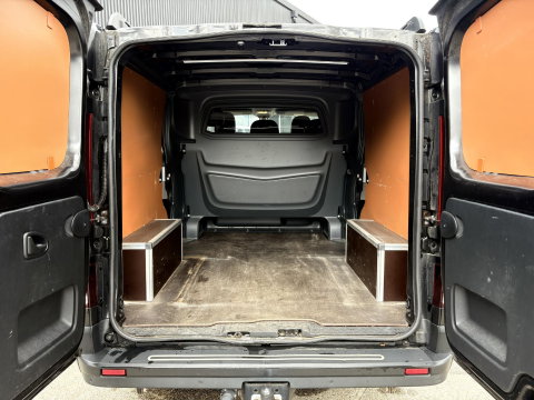 Renault Trafic 1.6 dCi L2H1 DC Formula Edition | MARGE | LUXE | Camera | PDC VOOR ACHTER | LEDER