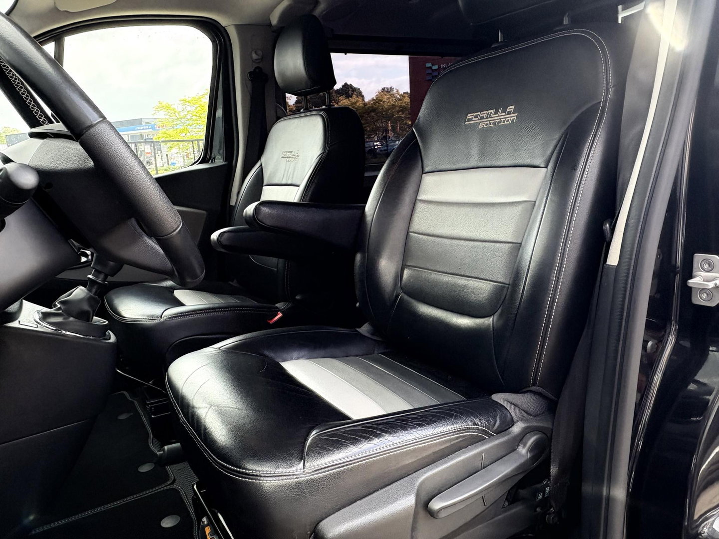 Renault Trafic 1.6 dCi L2H1 DC Formula Edition | MARGE | LUXE | Camera | PDC VOOR ACHTER | LEDER