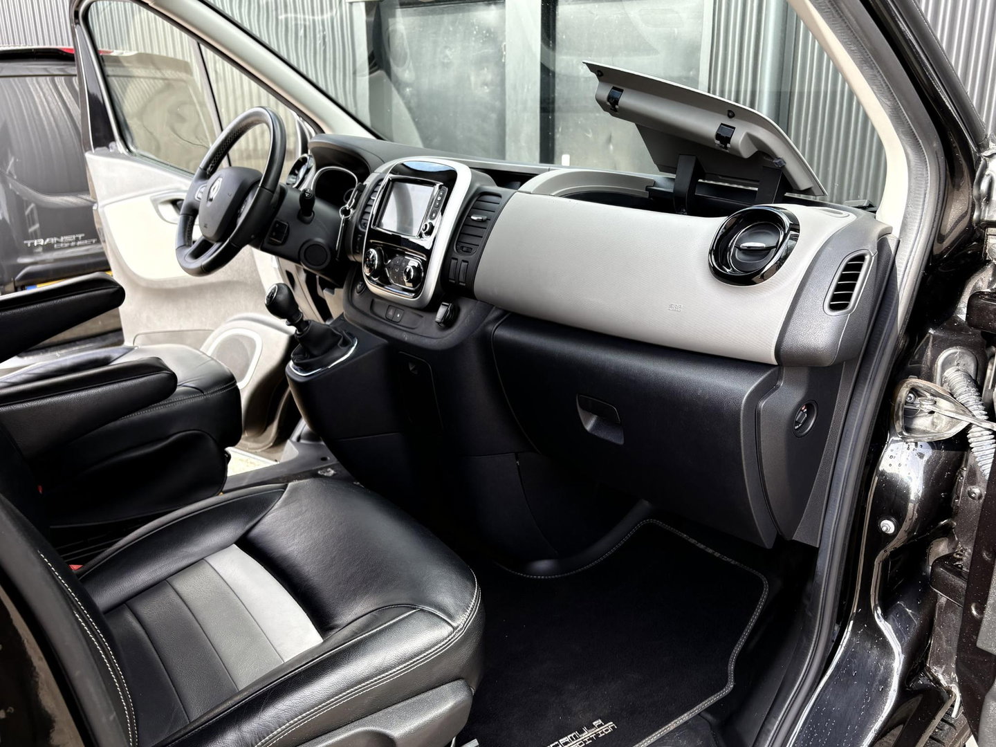 Renault Trafic 1.6 dCi L2H1 DC Formula Edition | MARGE | LUXE | Camera | PDC VOOR ACHTER | LEDER