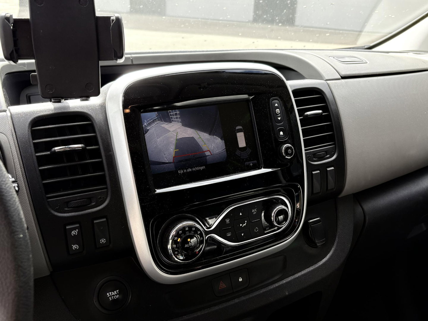 Renault Trafic 1.6 dCi L2H1 DC Formula Edition | MARGE | LUXE | Camera | PDC VOOR ACHTER | LEDER