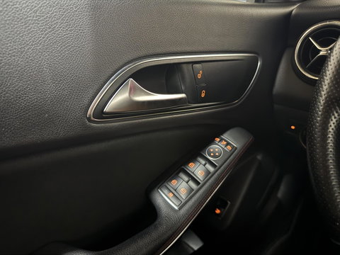 Mercedes-Benz CLA AMG Pano Cruise Navi Sfeer NAP