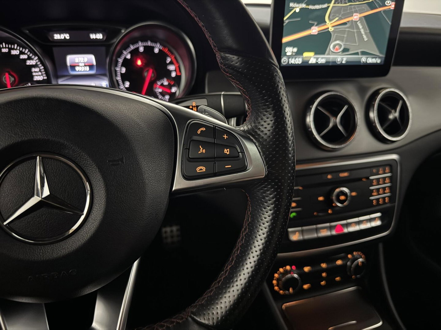 Mercedes-Benz CLA AMG Pano Cruise Navi Sfeer NAP