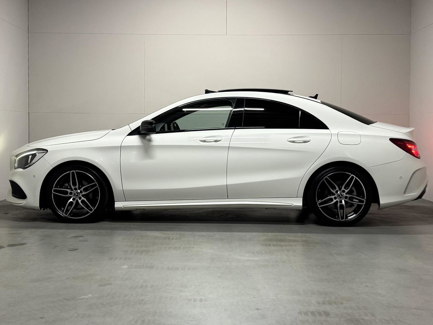 Mercedes-Benz CLA AMG Pano Cruise Navi Sfeer NAP