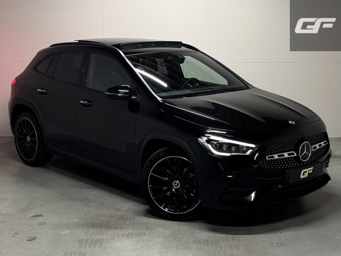 Mercedes-Benz GLA 250e AMG Pano Sfeer CarPlay ACC Stoelver.