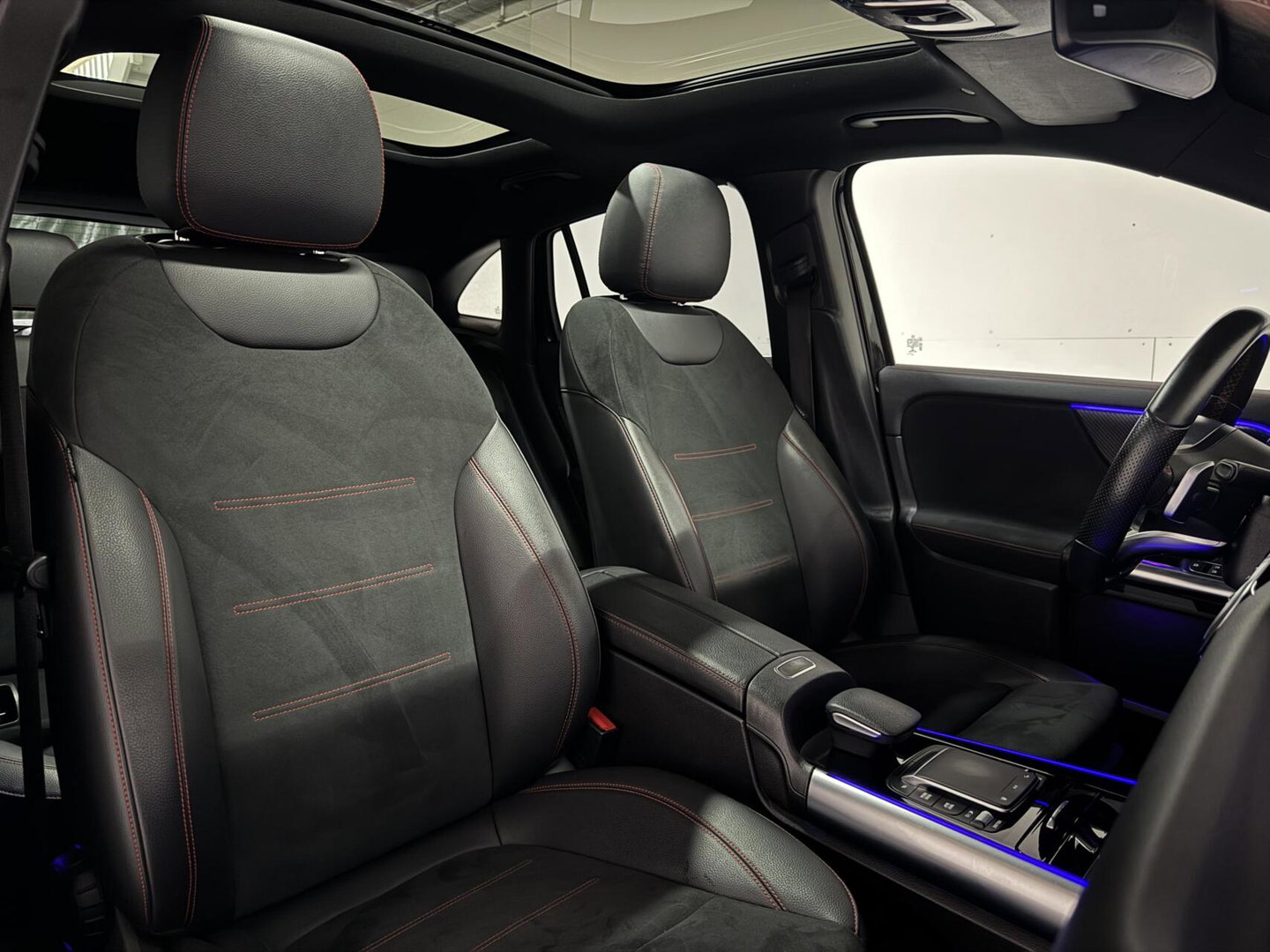 Mercedes-Benz GLA 250e AMG Pano Sfeer CarPlay ACC Stoelver.