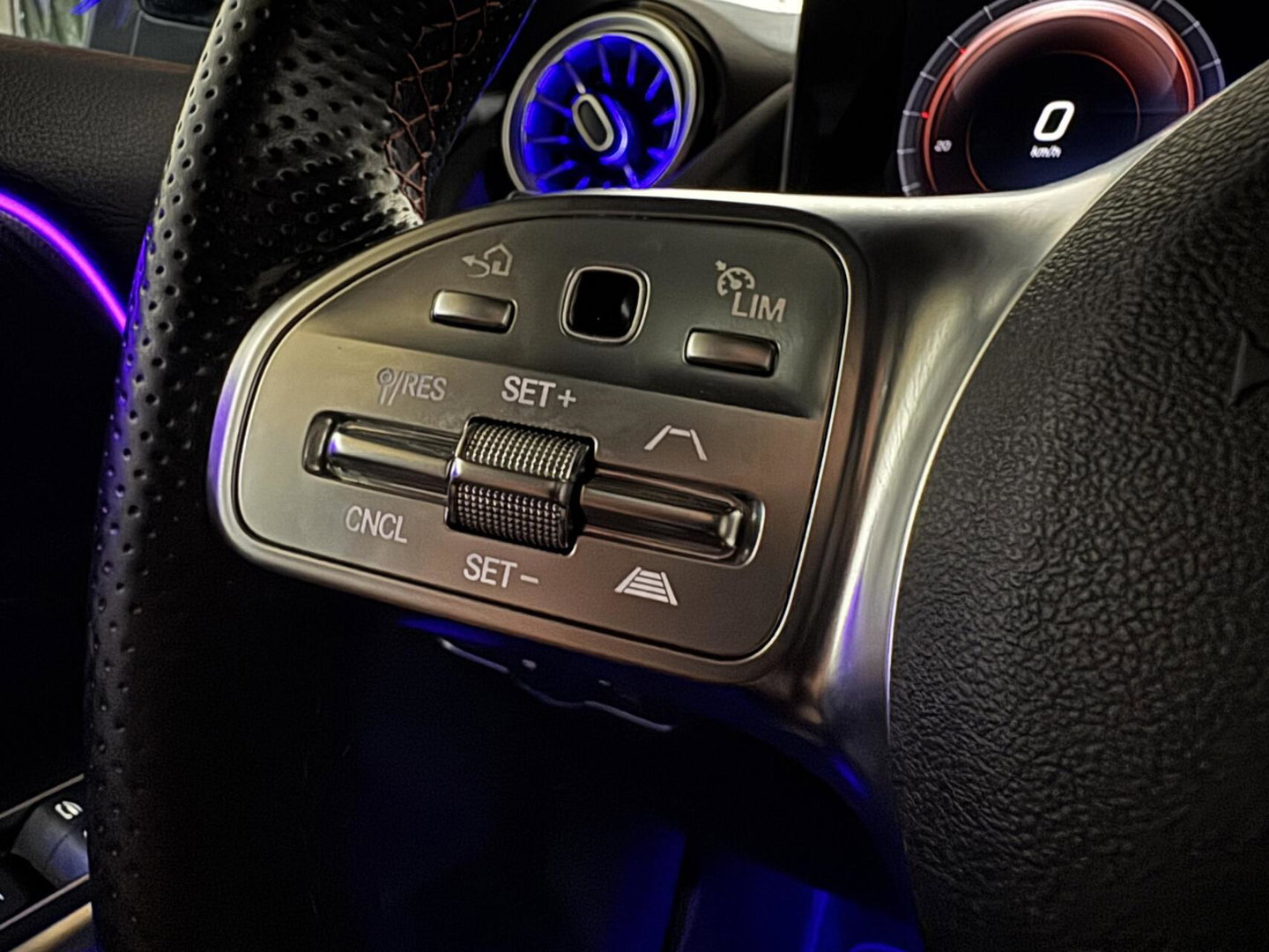 Mercedes-Benz GLA 250e AMG Pano Sfeer CarPlay ACC Stoelver.