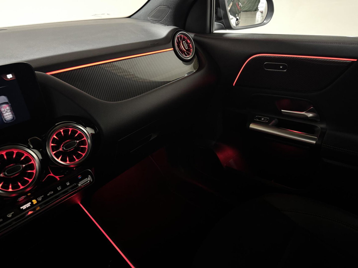 Mercedes-Benz GLA 250e AMG Pano Sfeer CarPlay ACC Stoelver.