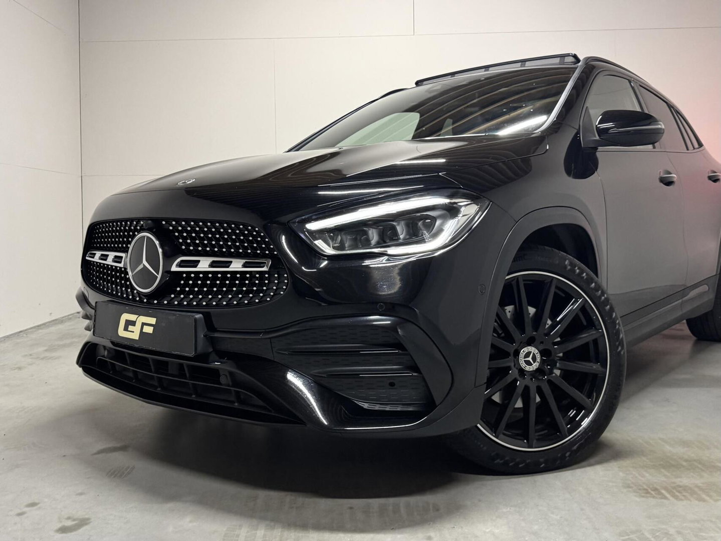 Mercedes-Benz GLA 250e AMG Pano Sfeer CarPlay ACC Stoelver.