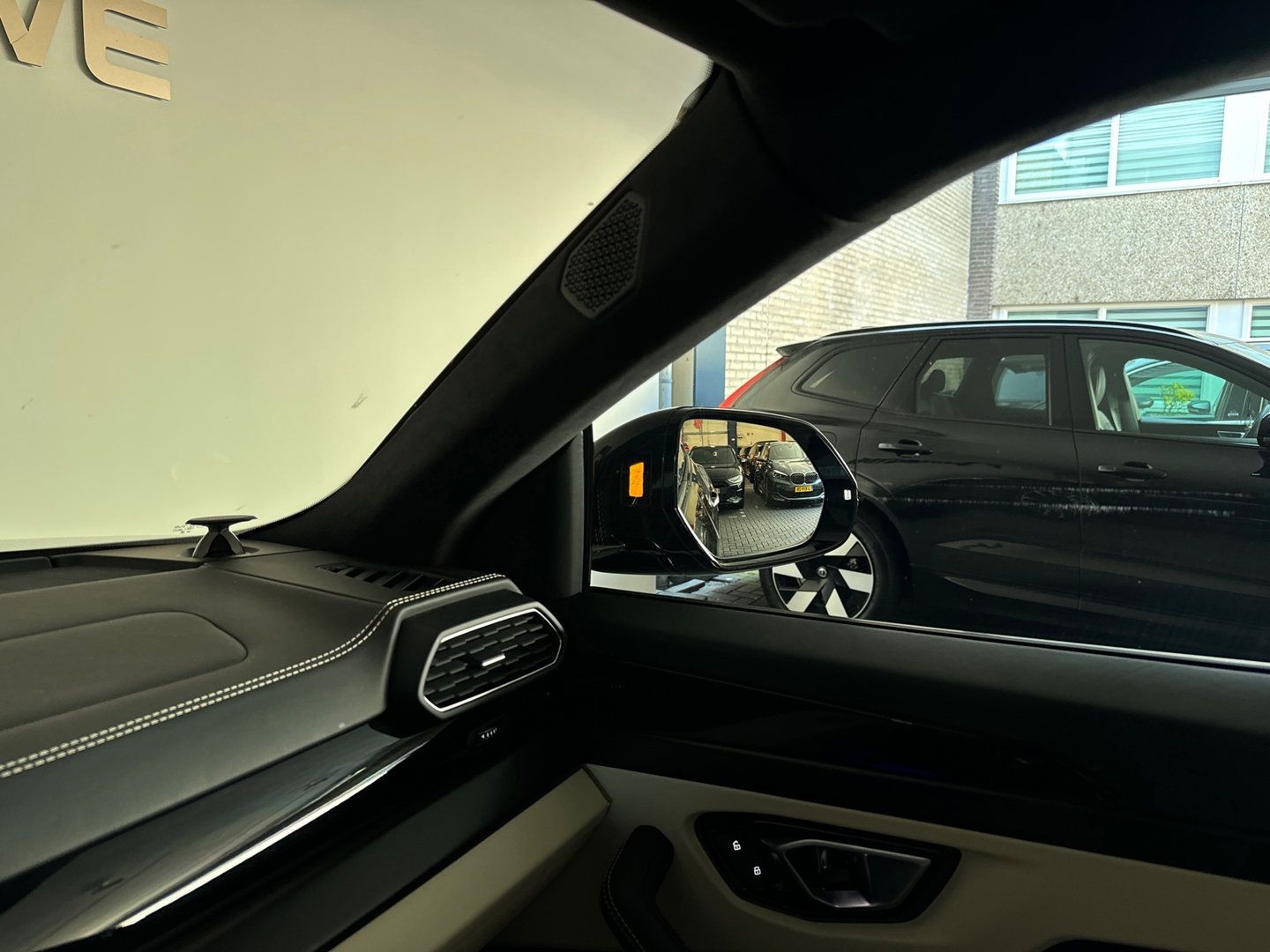 Lamborghini Urus 4.0 V8 Pano|HuD|B&O 3D|Massage|ADAS|Inc BTW