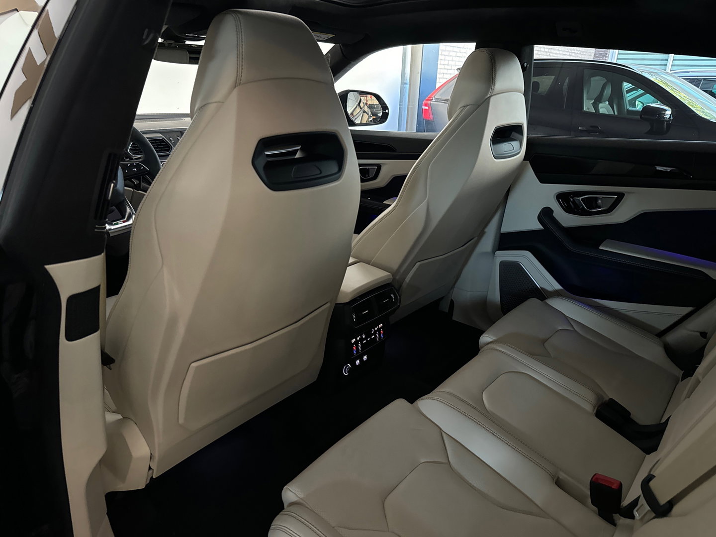 Lamborghini Urus 4.0 V8 Pano|HuD|B&O 3D|Massage|ADAS|Inc BTW