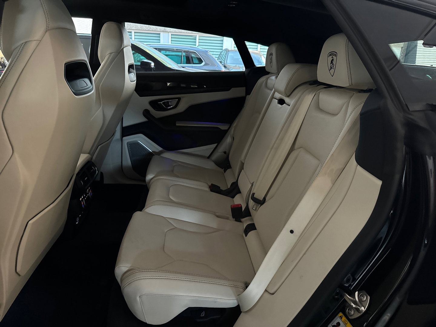 Lamborghini Urus 4.0 V8 Pano|HuD|B&O 3D|Massage|ADAS|Inc BTW