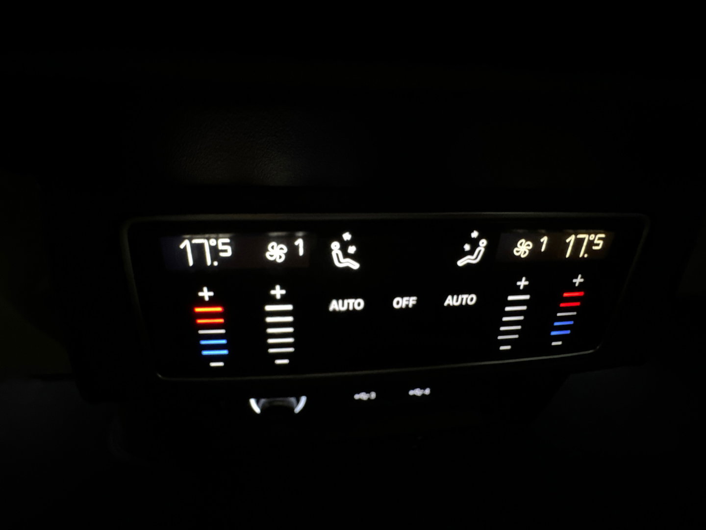 Lamborghini Urus 4.0 V8 Pano|HuD|B&O 3D|Massage|ADAS|Inc BTW