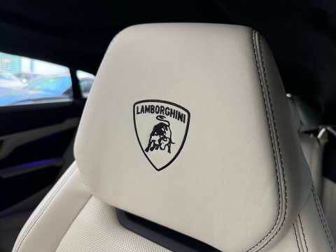 Lamborghini Urus 4.0 V8 Pano|HuD|B&O 3D|Massage|ADAS|Inc BTW