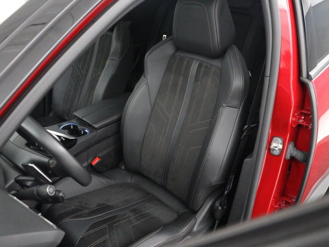 Peugeot 3008 1.6 HYbrid4 300 GT Pack Business | SOH 94,8% | Panoramadak | Leder/alcantara | Stoelverwarming | Adaptive cruise | Lane assist | Sfeerverlichting | Carplay | Focal sound | Camera | Park assist | Elektrische achterklep