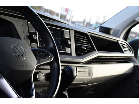 Volkswagen Transporter 2.0 TDI L2H1 ABT Edition Carplay, Sensoren, Cruise, LED, 150pk, Automaat, Multimedia, Uniek!