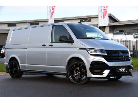Volkswagen Transporter 2.0 TDI L2H1 ABT Edition Carplay, Sensoren, Cruise, LED, 150pk, Automaat, Multimedia, Uniek!