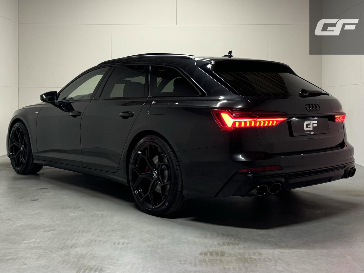 Audi A6 Avant 55 TFSIe Quattro Competition Pano Sfeer 360° Virtual CarPlay