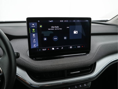 Škoda Enyaq iV 60 [ 3-Fase-11kW ] {SoH-88%} (INCL-BTW) *LEATHER-FABRIC | FULL-LED | DIGI-COCKPIT | CAMERA | KEYLESS | NAVI-FULLMAP | AMBIENTLIGHT | ECC | HEATED-COMFORTSEATS | PRIVACY-GLASS | DAB+ | PDC | CRUISE | 19"ALU*