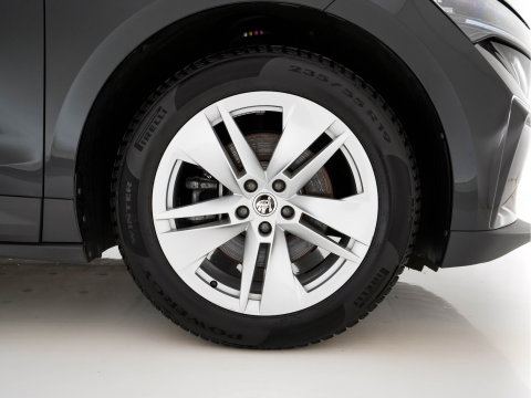 Škoda Enyaq iV 60 [ 3-Fase-11kW ] {SoH-88%} (INCL-BTW) *LEATHER-FABRIC | FULL-LED | DIGI-COCKPIT | CAMERA | KEYLESS | NAVI-FULLMAP | AMBIENTLIGHT | ECC | HEATED-COMFORTSEATS | PRIVACY-GLASS | DAB+ | PDC | CRUISE | 19"ALU*