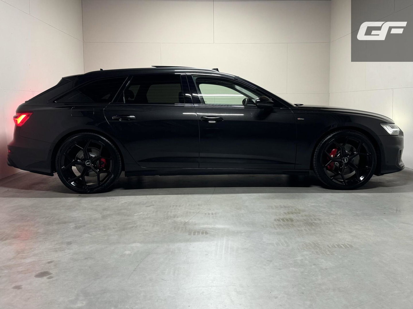 Audi A6 Avant 55 TFSIe Quattro Competition Pano Sfeer 360° Virtual CarPlay
