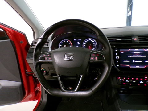 SEAT Ibiza 1.0 TSI FR Business Intense Apple-Carplay Full-LED Panoramadak Parkeersensoren 18"Velgen Beats-audio Drive-mode