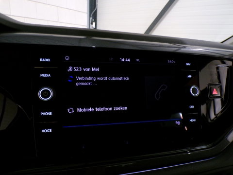 Volkswagen Polo 1.0 TSI Highline "Origineel NL!" Apple-Carplay Parkeersensoren 17"Velgen Adaptive-cruise Sfeerverlichting Garantie