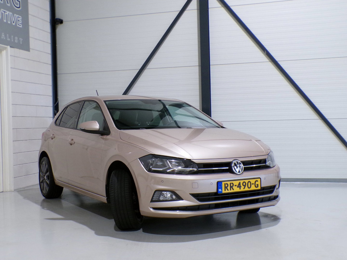 Volkswagen Polo 1.0 TSI Highline "Origineel NL!" Apple-Carplay Parkeersensoren 17"Velgen Adaptive-cruise Sfeerverlichting Garantie