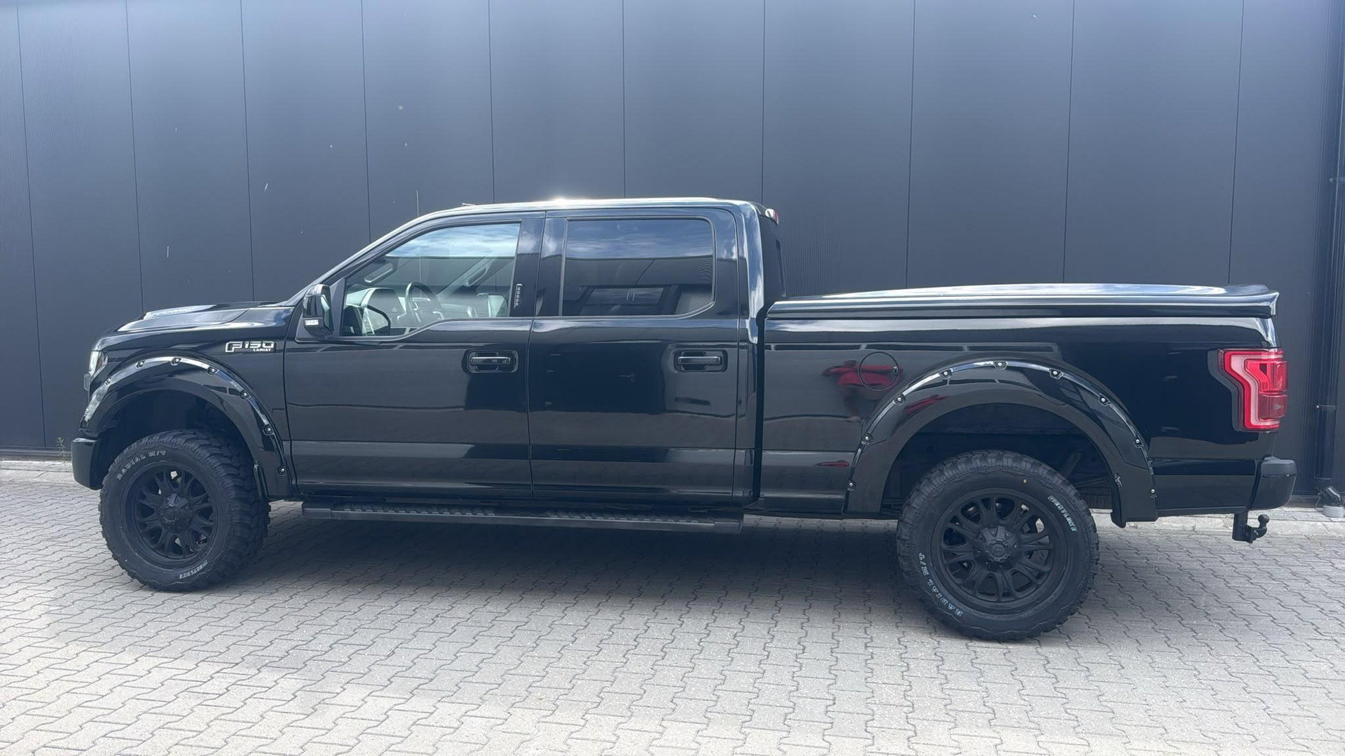 Ford F 150 USA 3.5 V6 Ecoboost SuperCrew XXL Blackops Pano Lange laadbak