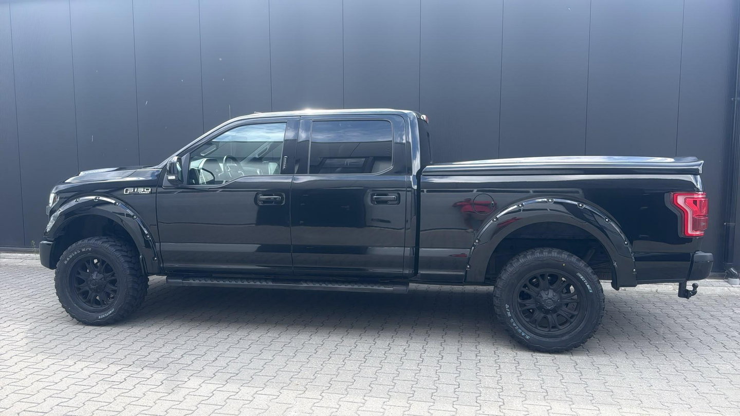 Ford F 150 USA 3.5 V6 Ecoboost SuperCrew XXL Blackops Pano Lange laadbak