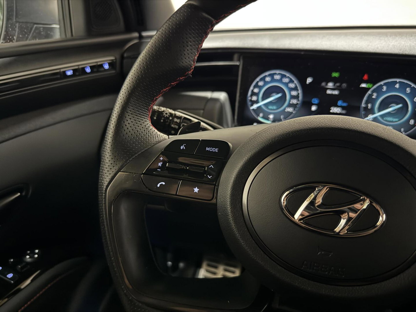 Hyundai TUCSON Hybrid 1.6 T-GDI PHEV N Line Sky 4WD Pano 360° CarPlay