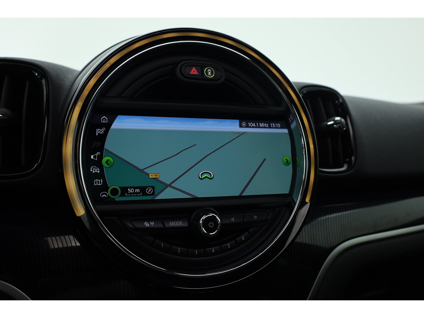 MINI Countryman 1.5 Cooper S E ALL4 | JCW Trim | Pano | SOH 92% | H&K Audio | Camera | Stoelverw. | Keyless | CarPlay | Cruise Ctrl | LED