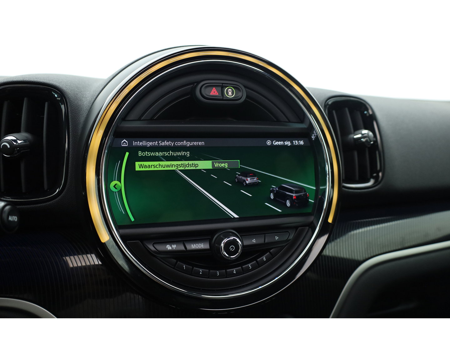 MINI Countryman 1.5 Cooper S E ALL4 | JCW Trim | Pano | SOH 92% | H&K Audio | Camera | Stoelverw. | Keyless | CarPlay | Cruise Ctrl | LED