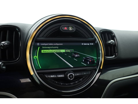 MINI Countryman 1.5 Cooper S E ALL4 | JCW Trim | Pano | SOH 92% | H&K Audio | Camera | Stoelverw. | Keyless | CarPlay | Cruise Ctrl | LED